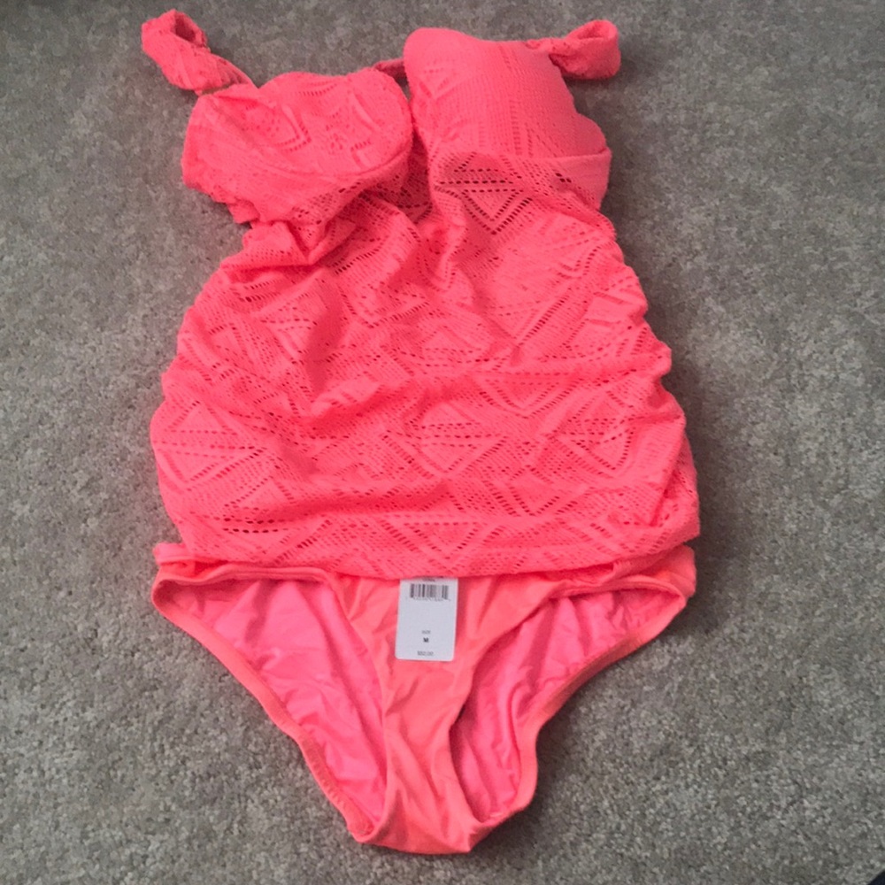 A. Che Shyla top and A. Che Vera bottom - Coral